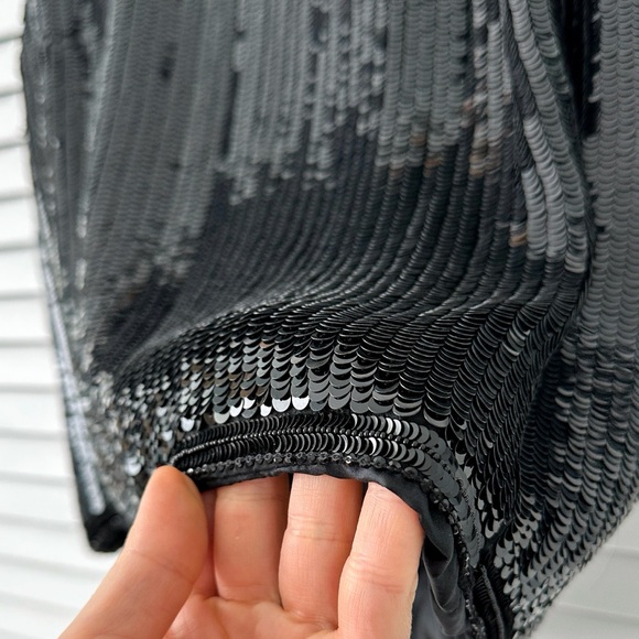 Chanel Vintage Black Sequin Hook Eye Women's Sleeveless Top Bergdorf Goodman NYC - Picture 6 of 15